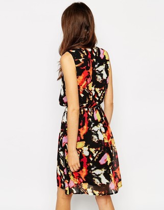 Vero Moda Sleeveless Printed Sun Dress