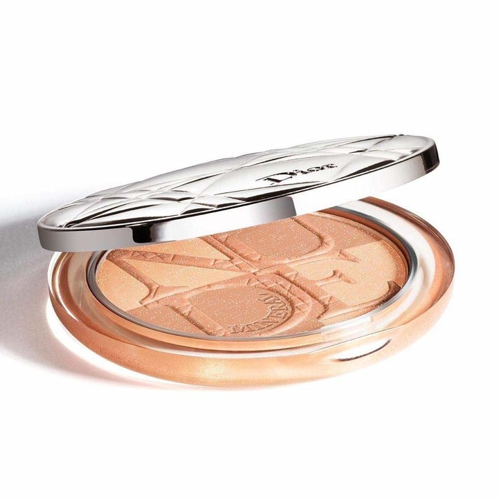 christian dior diorskin nude luminizer