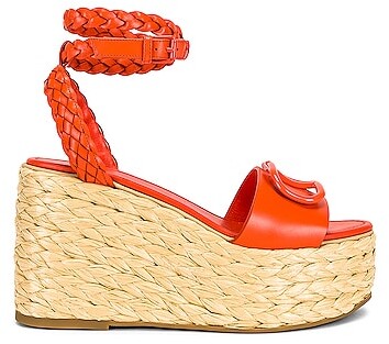 2 inch platform sandals