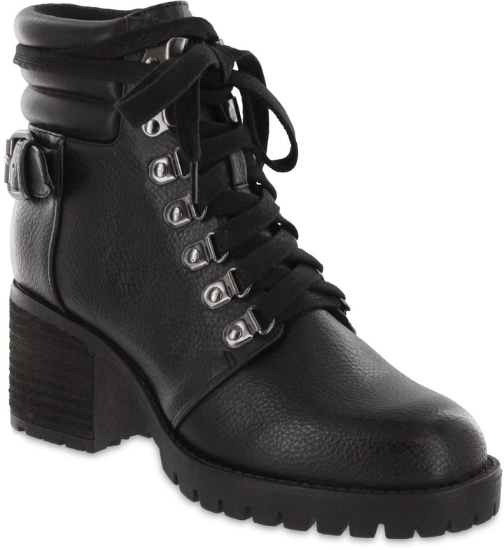 mia lindsey lace up boot