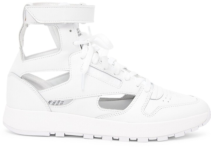 high top reeboks white