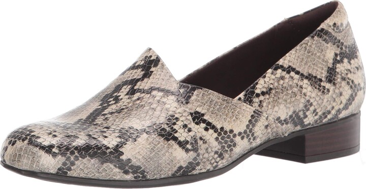 clarks collection women's juliet palm loafers