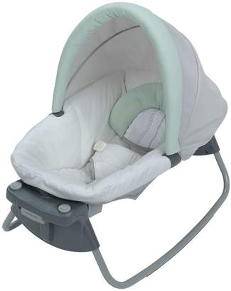 Graco Pack 'n Play Playard with Nuzzle Nest Sway Seat in Mason