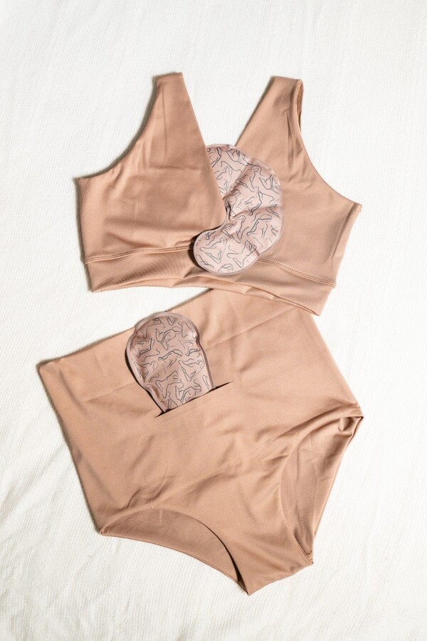 Nyssa Mocha Mousse Essential Postpartum Kit / Neutrals