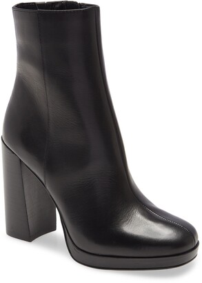 gretta steve madden boots