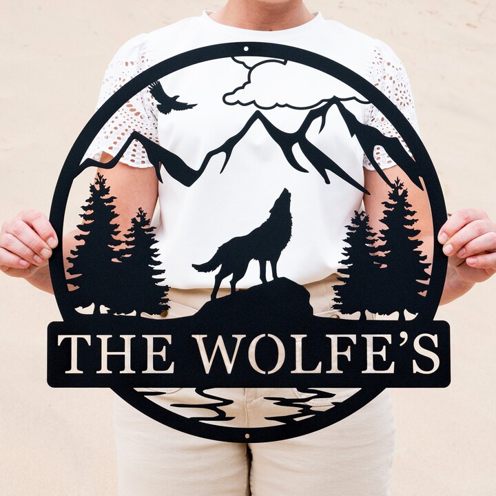 Personalized Wolf Howling Metal Ranch Sign | Custom Name Great Outdoor Weatherproof Farm Cabin