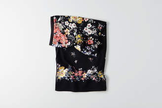 American Eagle Aeo AEO APT Floral Tapestry