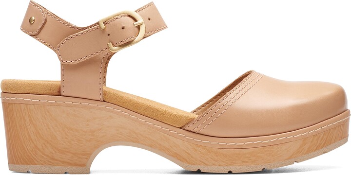 clarks harmoni bay clogs