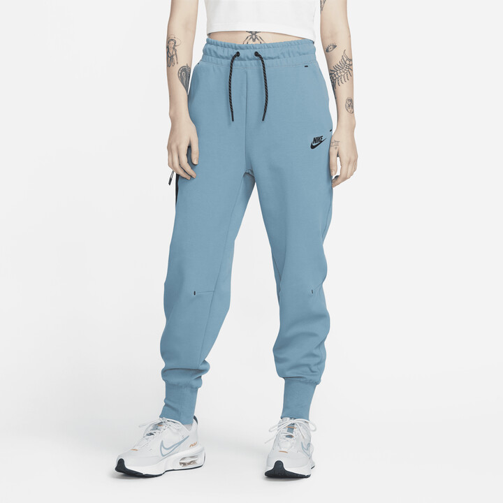 ladies nike tech fleece pants