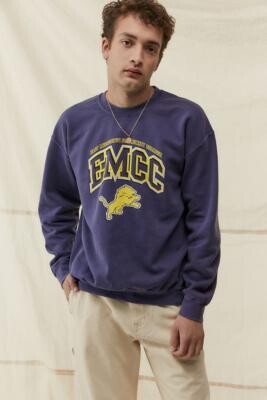 Emcc sweatshirt green Clearance