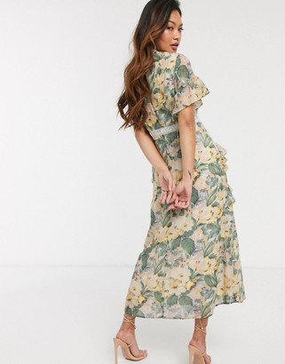 Hope & Ivy midi dress with lace panels in spring rose print