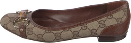 Gucci Canvas Ballet Flats Neutrals GG Canvas, Horsebit Accent & Bamboo Accent Leather Trim Round-Toes with Leather Trim Embellishment Includes Dust Bag Size not listed, estimated from measurements. Designer