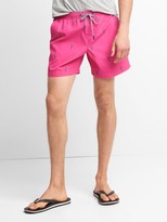 Thumbnail for your product : Gap Print drawcord swim trunks (5")