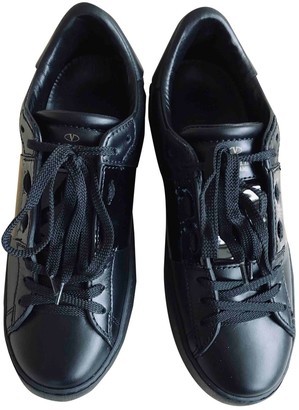 valentino rockstud trainers black