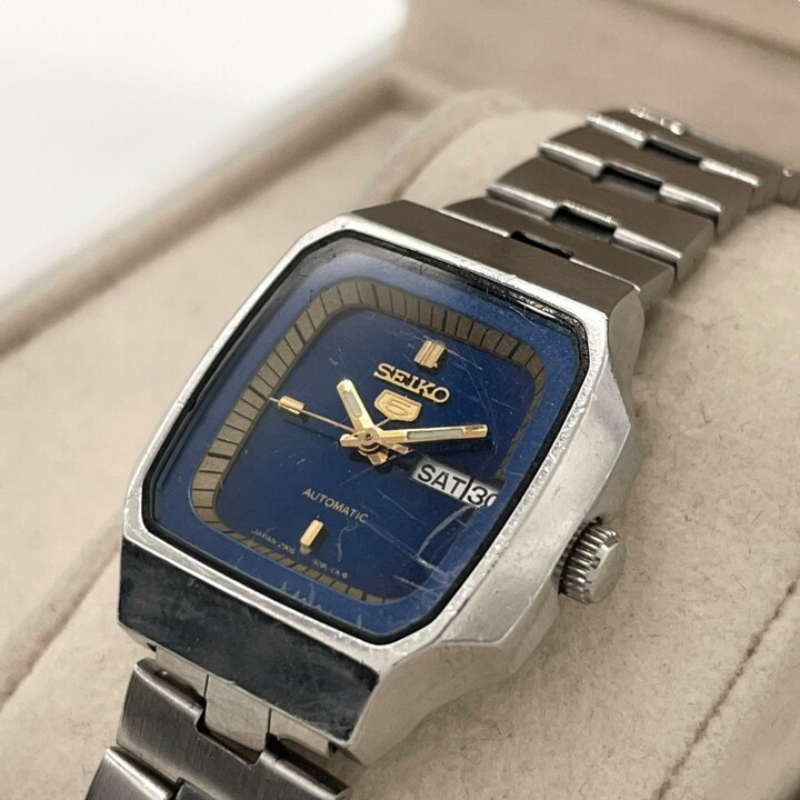Stainless Steel Wristwatch (Pre-Owned)