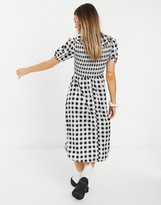 Thumbnail for your product : New Look collar detail midi dress in black gingham