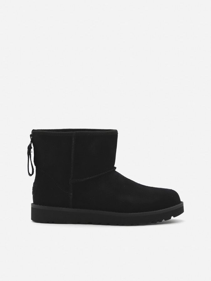 Discount Ugg Boots In Black | ShopStyle