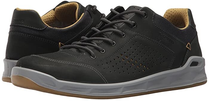 lowa sneakers mens