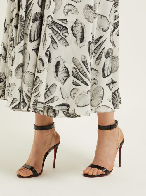 louboutin jonatina nude