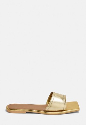 gold flat sandals canada