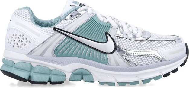 Nike Zoom Vomero 5 Sneakers