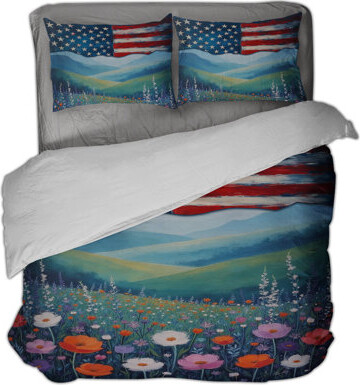 HeartBeat Studios Landscape With US Flagduvet Cover Set
