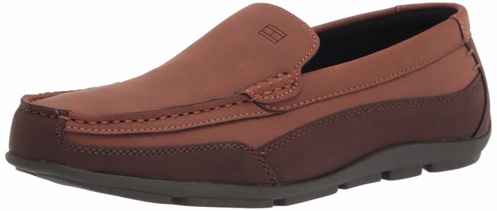tommy hilfiger men's dathan boat shoe