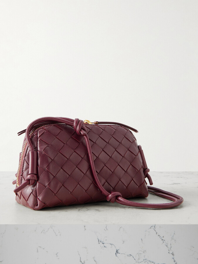 Bottega Veneta Concert Pouch Intrecciato Leather Shoulder Bag - Burgundy