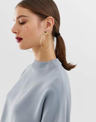 ASOS Design DESIGN earrings in double hoop design in gold