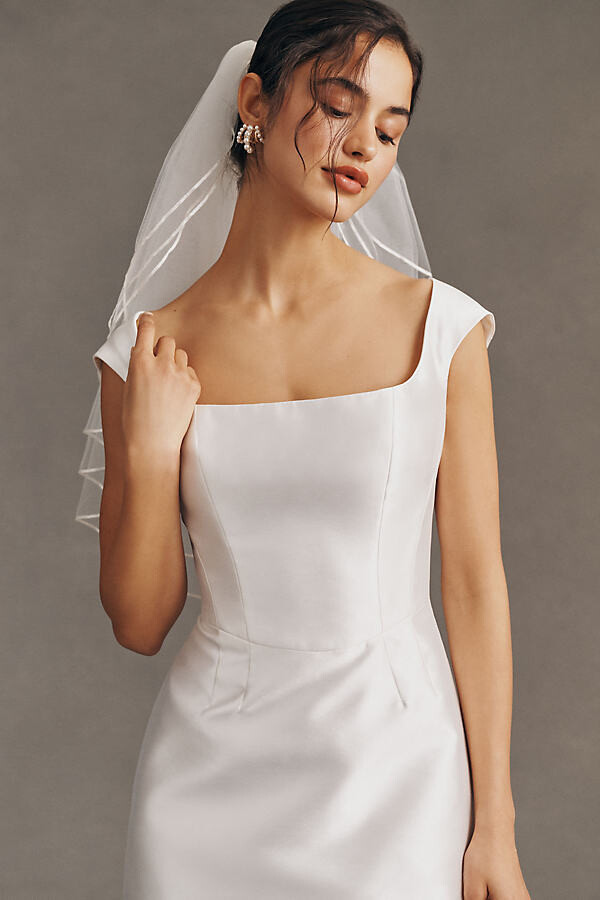 Twigs & Honey Triple Tier Ribbon-Edge Short Veil