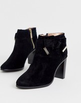 qatena suede bow detail ankle boots