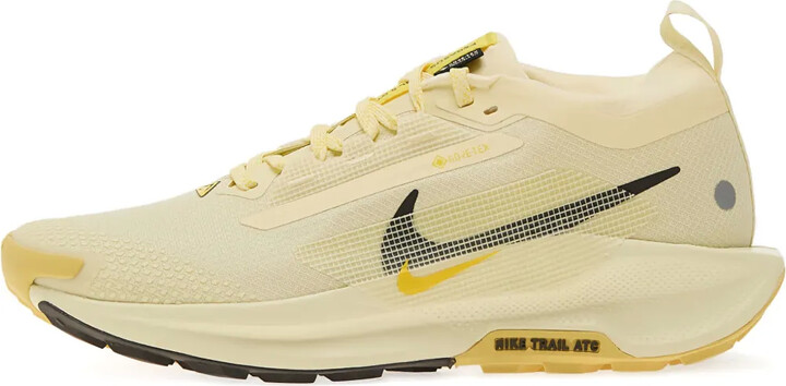 Nike Pegasus Trail 5 Gore-Tex trail sneakers