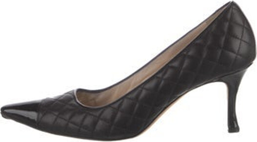 Manolo Blahnik Leather Pumps Black Quilted Pattern Semi-Pointed Toes