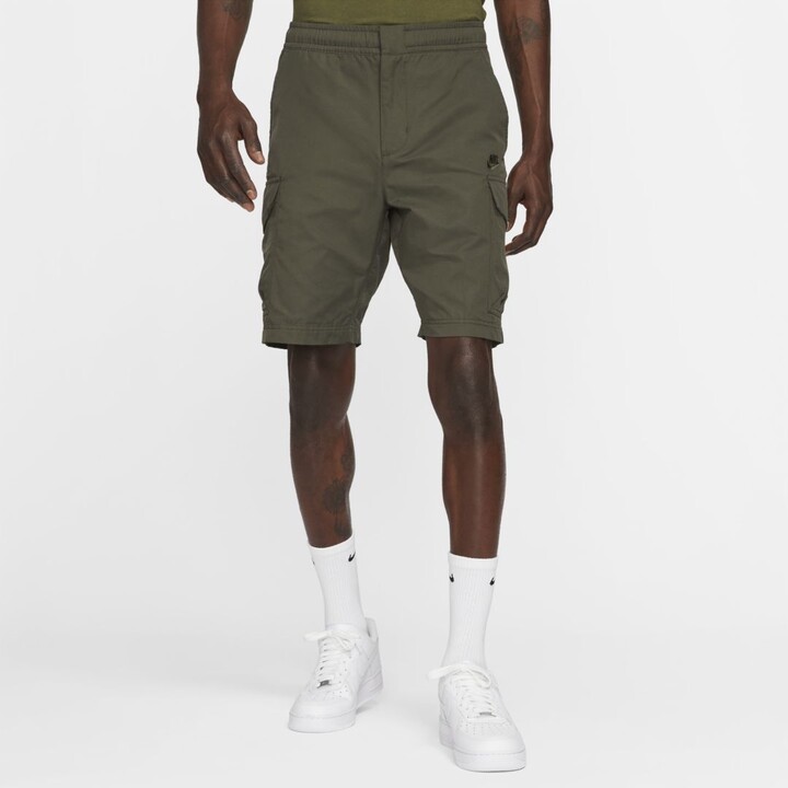 nike lightweight cargo shorts