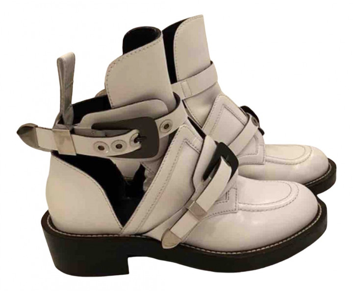 balenciaga ceinture leather ankle boots