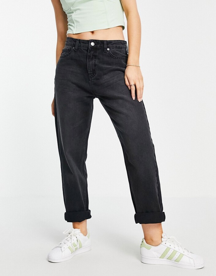 Don't Think Twice DTT Veron relaxed fit mom jeans in mid blue wash