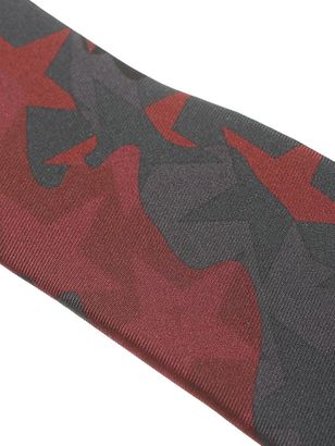 Valentino Garavani 14092 Camouflage Black And Red Silk Tie