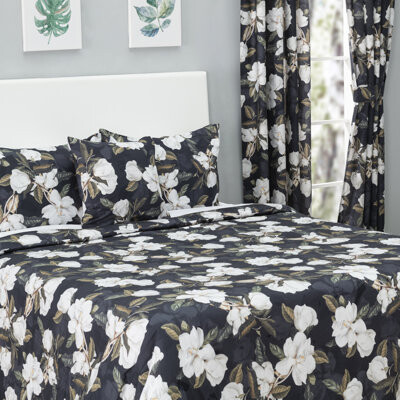 Ellis Curtain Magnolia Bedding