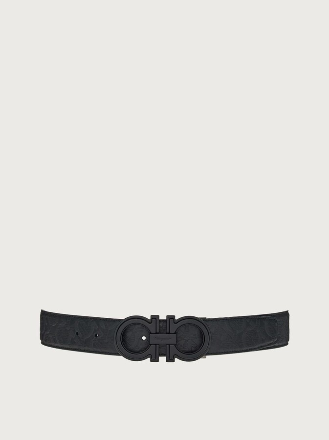 Salvatore Ferragamo Men's Black Leather Belt with Black Matte Buckle, 105 / Black