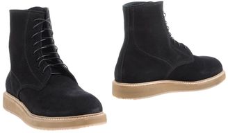 Primabase Ankle boots