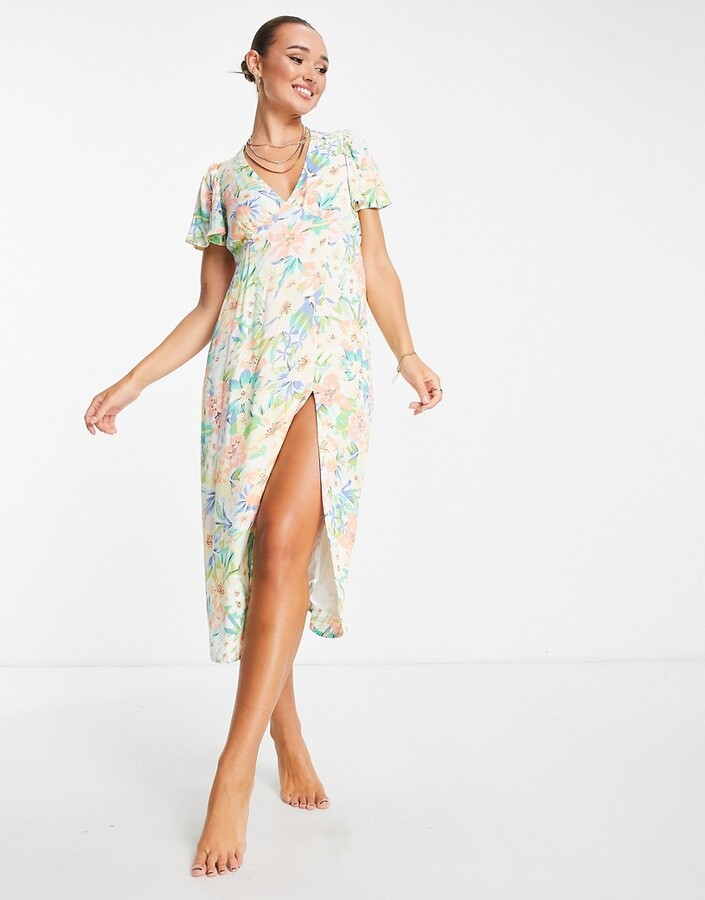 Billabong Jet Set beach maxi summer dress in multi floral - ShopStyle