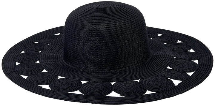 circle brim hat