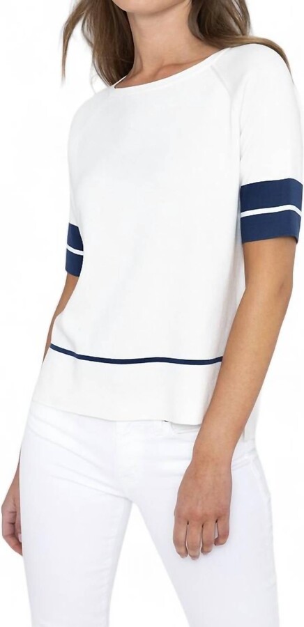 Kinross Short Sleeve Tipped Hi-Low Pullover In White/eclipse