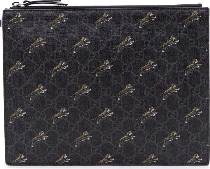 Gucci Pre-Owned 2000-2015 GG Supreme Tigers Zip Wristlet Pouch clutch bag