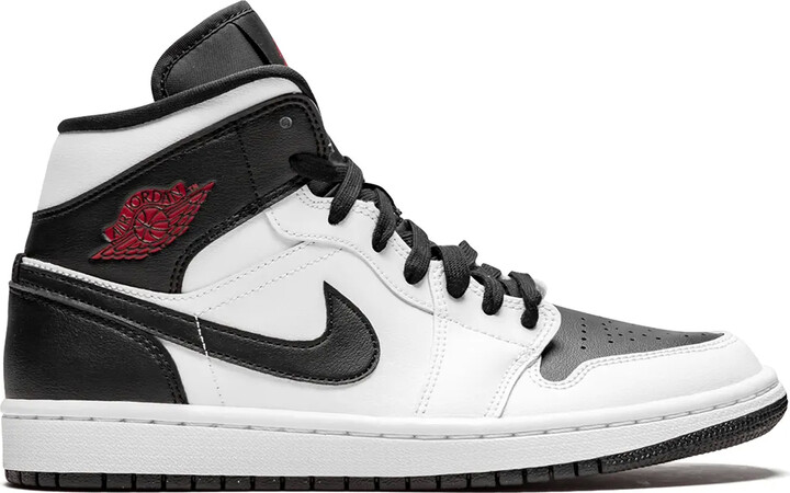 aj1 mid reverse black toe