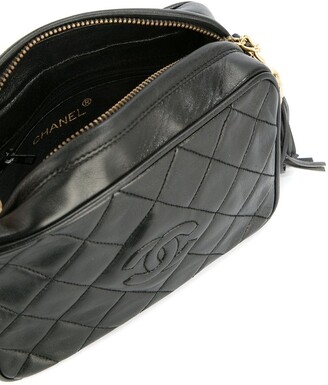 Chanel Pre Owned 1990 Tassel-Detail Quilted Shoulder Bag