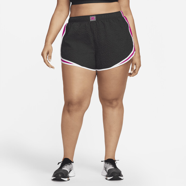 Nike Women's Tempo Icon Clash Running Shorts (Plus Size) in Black