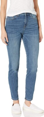 Essentials Women/'s Standard New Skinny Jean