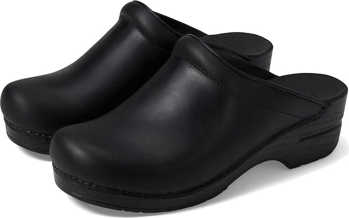 Dansko Sonja Clog Women's Clog Shoes Black Oiled : EU 35 (US Women's 4.5-5) Regular Leather/Nubuck
