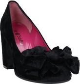 Thumbnail for your product : Le Babe Pumps Black